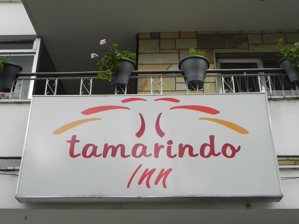Hostal Tamarindo Inn Медельин Экстерьер фото