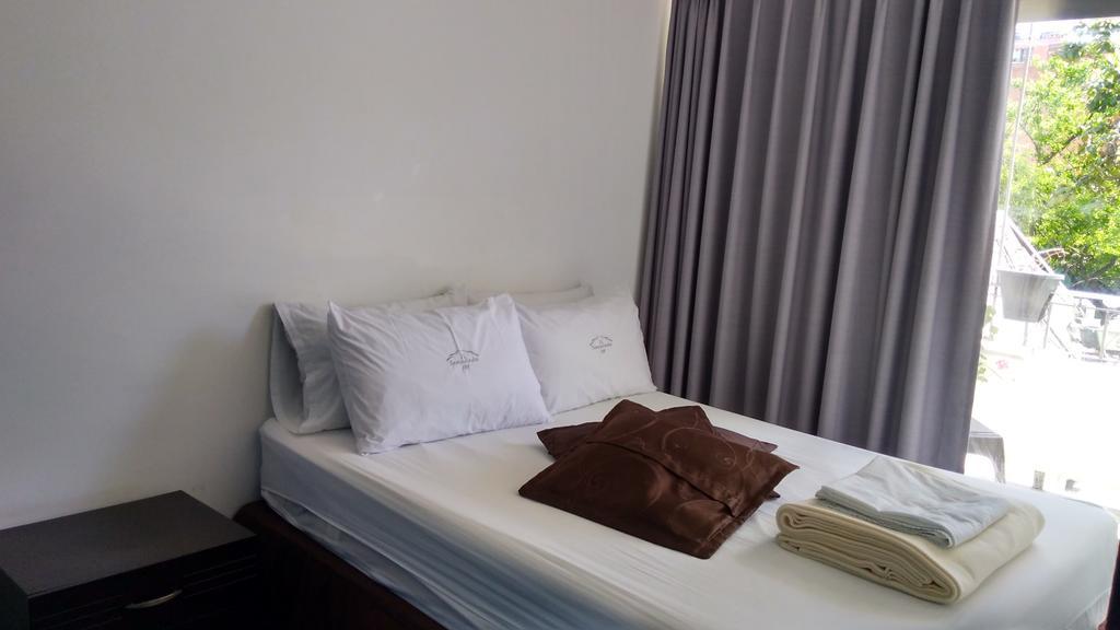 Hostal Tamarindo Inn Медельин Экстерьер фото